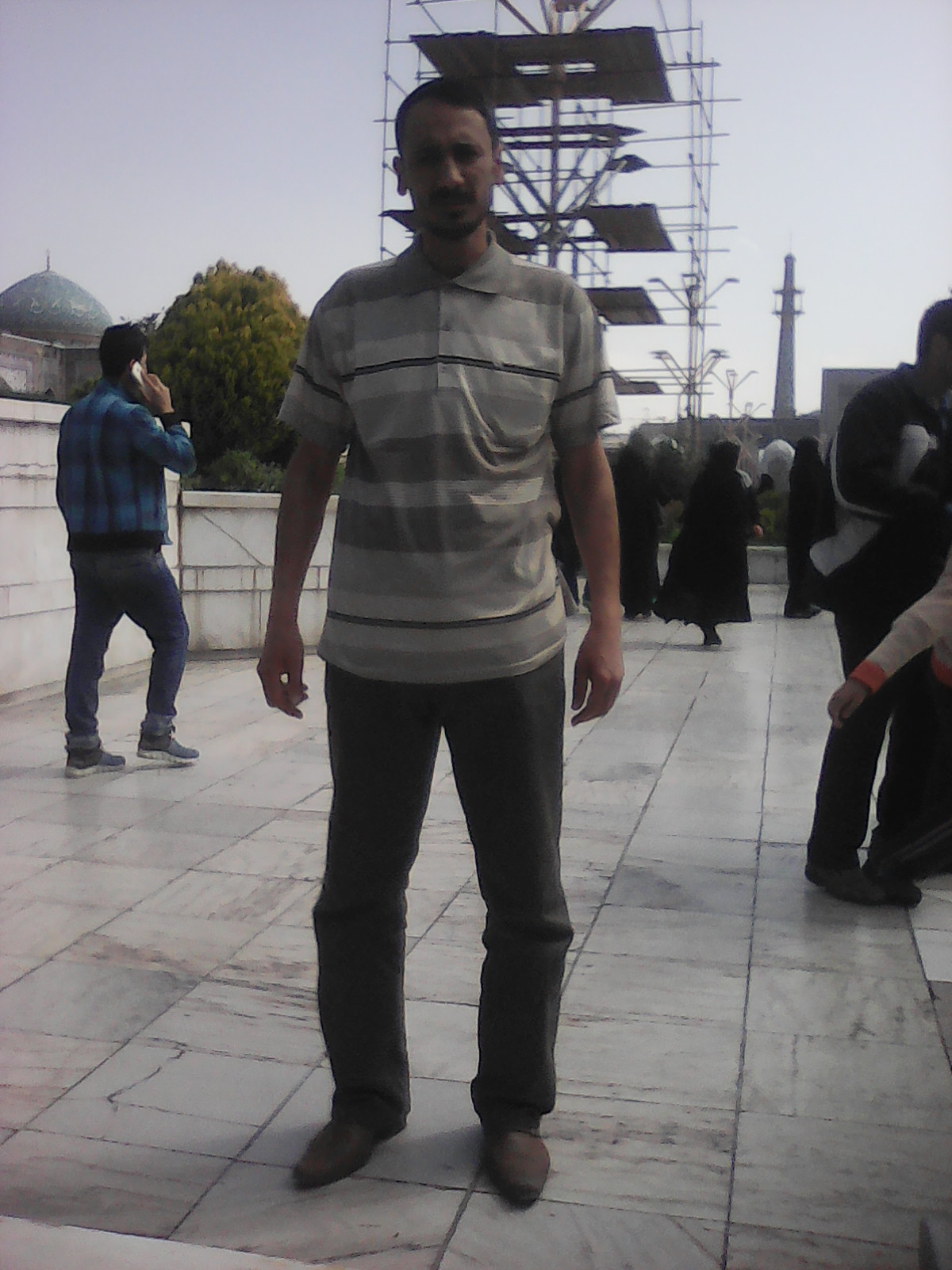http://s8.picofile.com/file/8267525568/IMG_20130802_001849.jpg