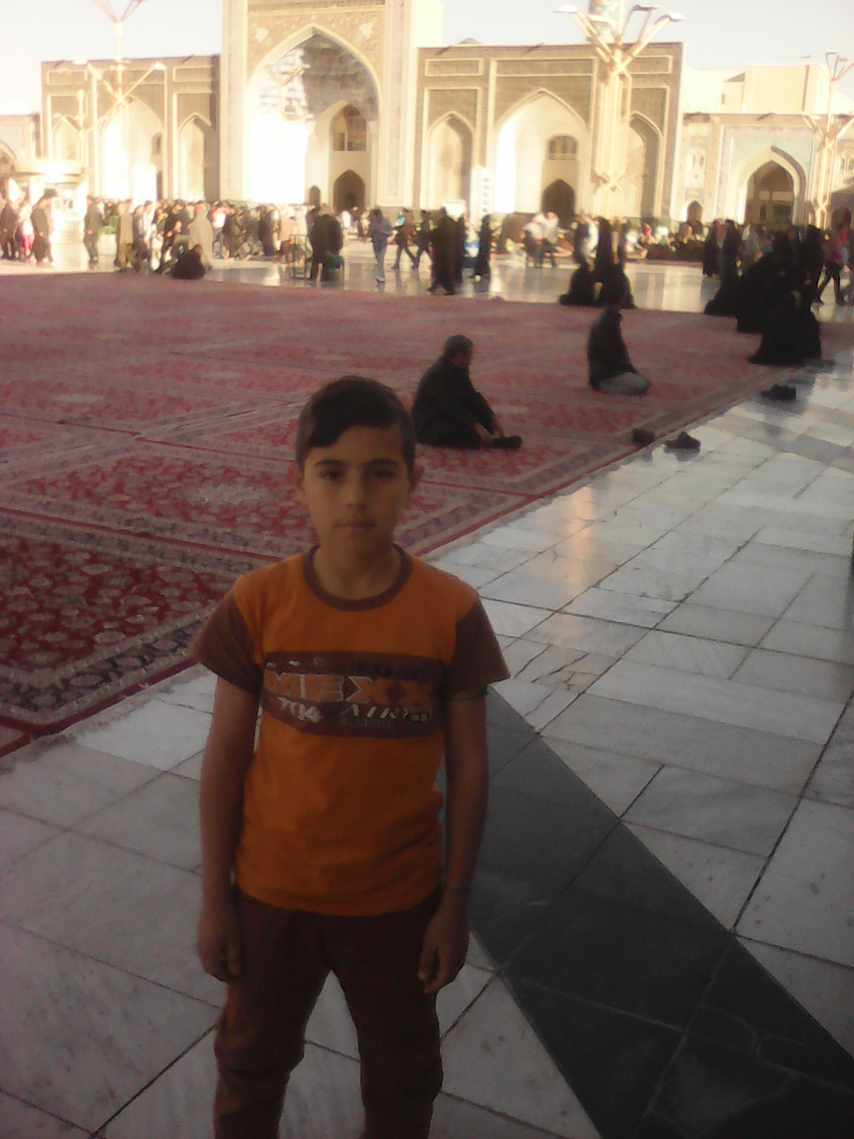 http://s8.picofile.com/file/8267526334/IMG_20100101_202747.jpg