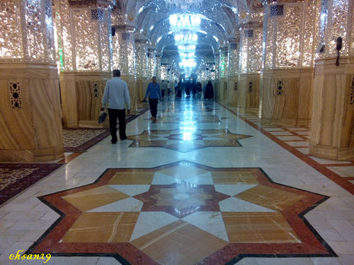 http://s8.picofile.com/file/8267664276/emam_reza5.jpg