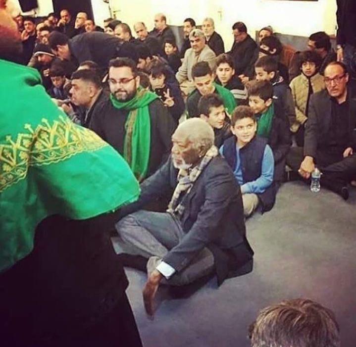 مورگان فریمن در عزاداری محرم 95 | عکس و علت حضور مورگان فریمن در عزا مورگان فریمن در عزاداری محرم 95 | عکس و علت حضور مورگان فریمن در عزا