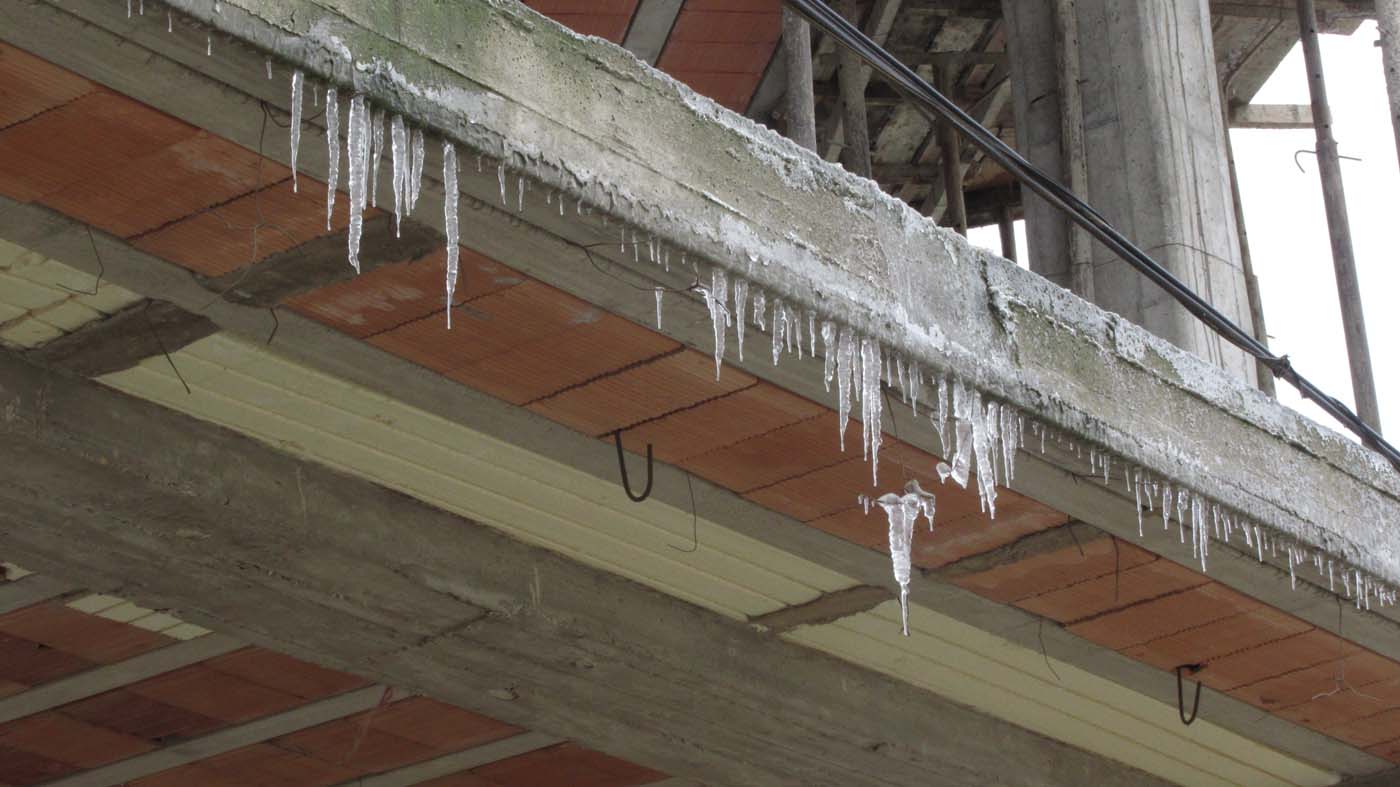 1_3_.jpg (1400×787)