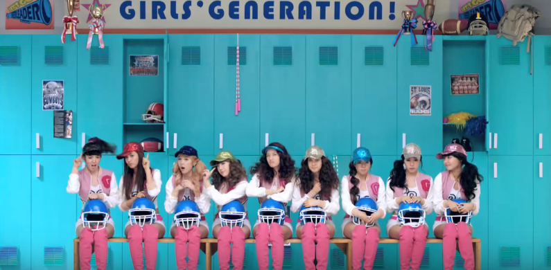 http://s8.picofile.com/file/8278472368/Girls_Generation.png