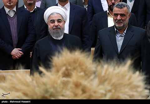 آیینه یزد - در دولت سیدمحمد خاتمی بعد از 40 سال به خودکفایی گندم رسیدیم