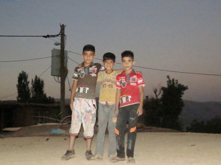 http://s8.picofile.com/file/8279281634/IMG_53311.JPG