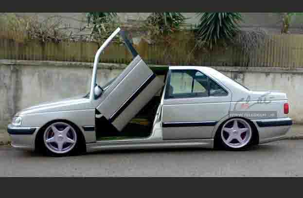 http://s8.picofile.com/file/8279403350/Peugeot5.jpg