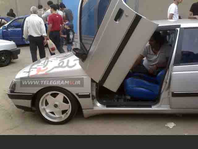 http://s8.picofile.com/file/8279403442/Peugeot7.jpg