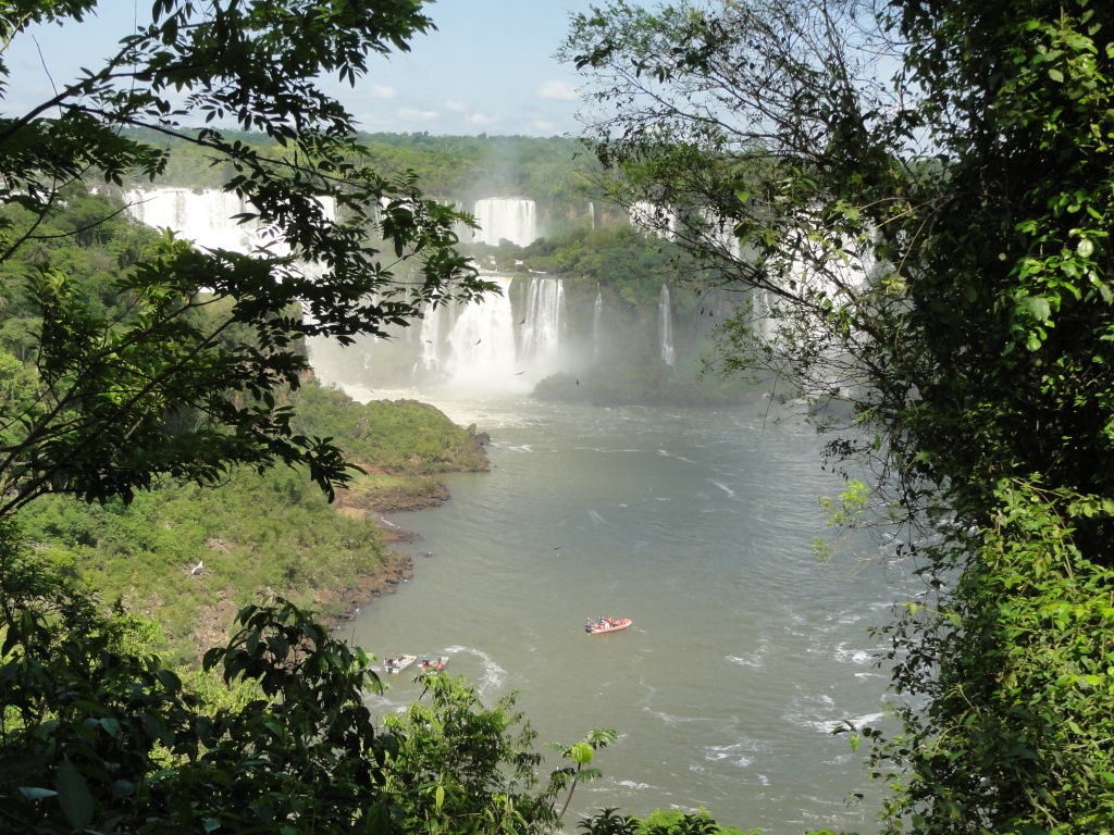 http://s8.picofile.com/file/8281718368/120.JPG