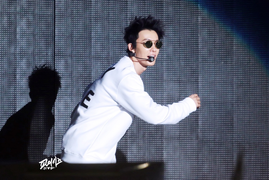 http://s8.picofile.com/file/8290821500/151004_gangnam_de_5.jpg