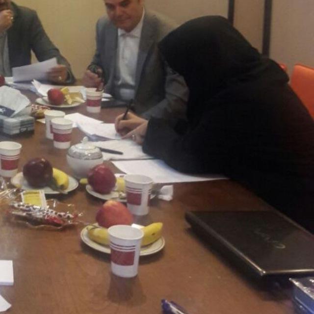امروز برای داوری نهایی فرایندهای آموزشی شهید مطهری در تهران هستم.  فرآیندها پیش از این نیز داوری شده بودند و امروز برای انتخاب نهایی آنها است.  همایش و جشنواره آموزشی شهید مطهری  7 تا 9 اردیبهشت 96 در تهران برگزار می شود.