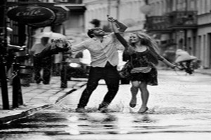 عشق امیدوارت می کند ، منبع :
http://farahmehr.mihanblog.com/post/11 عشق امیدوارت می کند