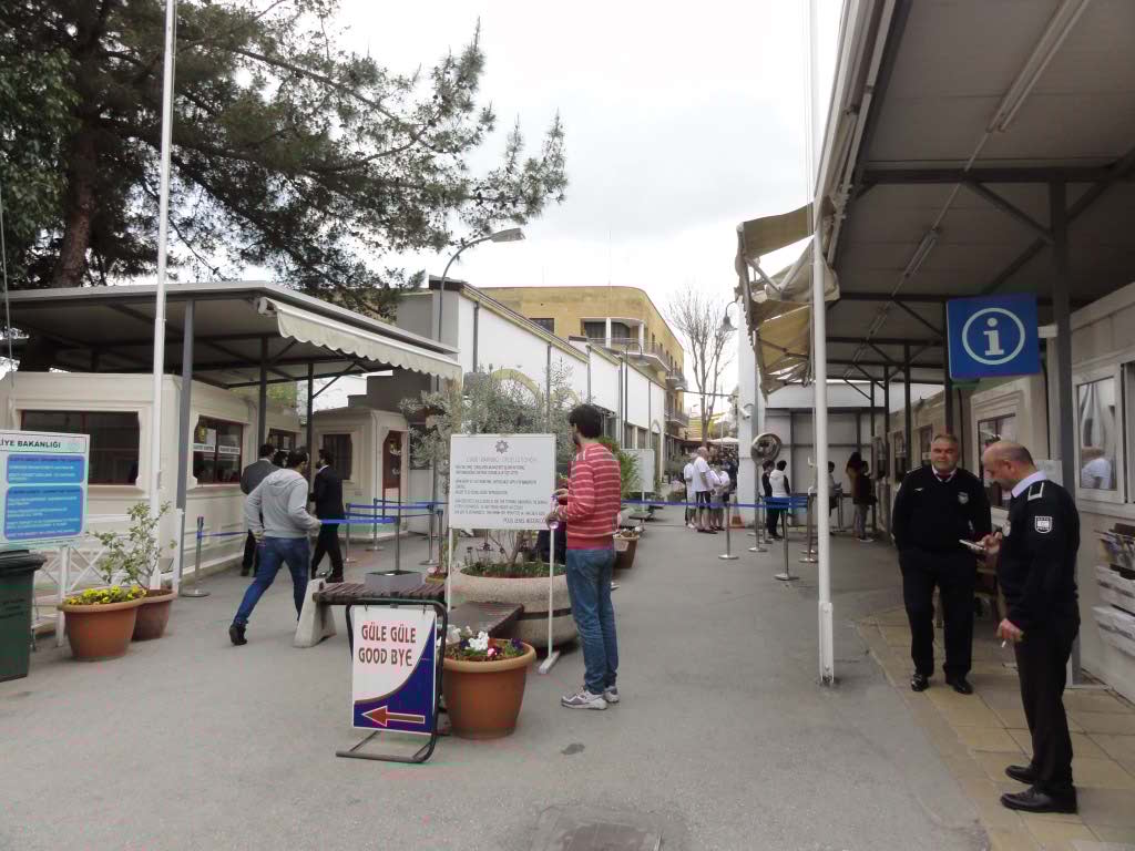 http://s8.picofile.com/file/8296766576/346.jpg