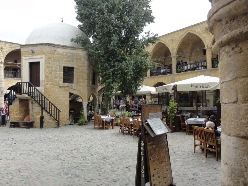 http://s8.picofile.com/file/8296766626/354.jpg