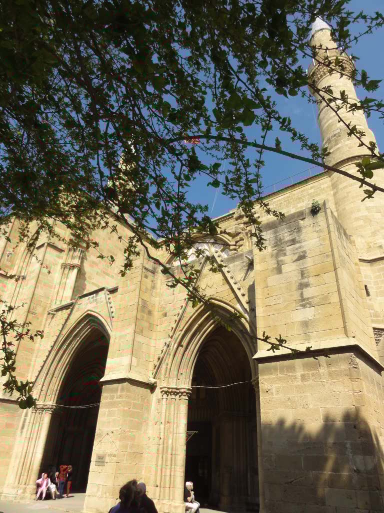 http://s8.picofile.com/file/8296766784/384.jpg
