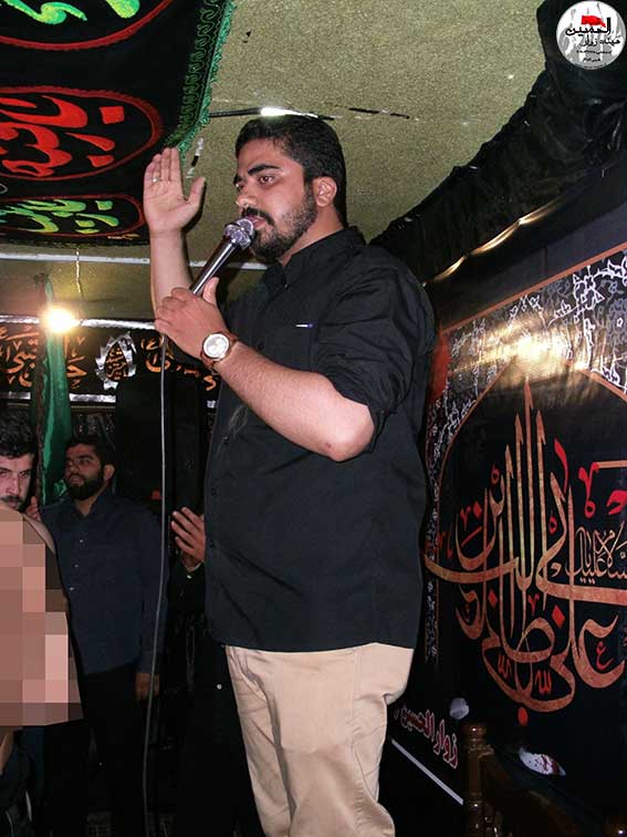 مداحی وسینه زنی درمراسم پنجمین سالگرد شهادت شهیدمحمدعلی دولت آبادی هیئت زوارالحسین(ع) درحسینیه شهیددولت آبادی-شهدای نیروی انتظامی