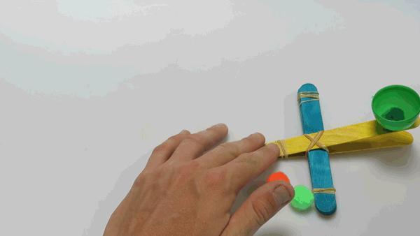 http://s8.picofile.com/file/8303665784/animation%D8%B8.gif