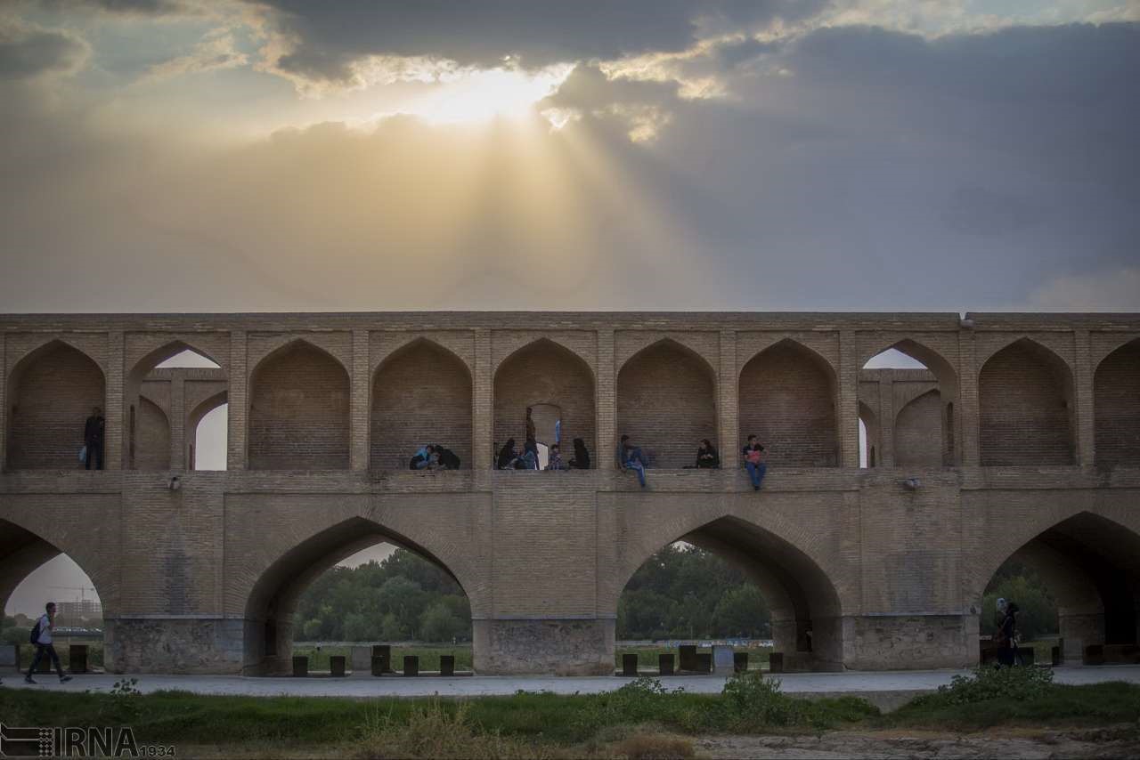 خشکی زاینده رود