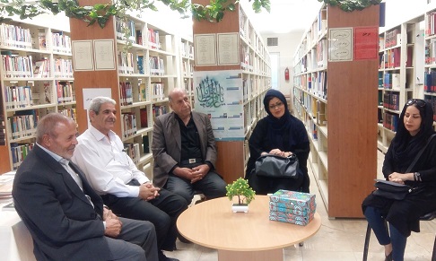 روز پدربزرگ و مادربزرگ-کتابخانه اقبال لاهوری قرچک روز پدربزرگ و مادربزرگ