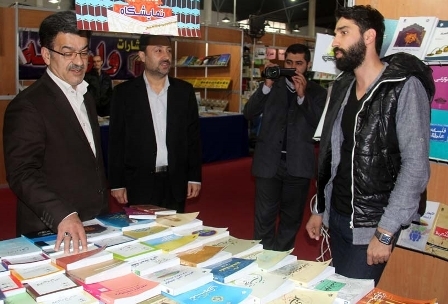 آذر ماه برگزاری سیزدهمین نمایشگاه کتاب در گیلان
