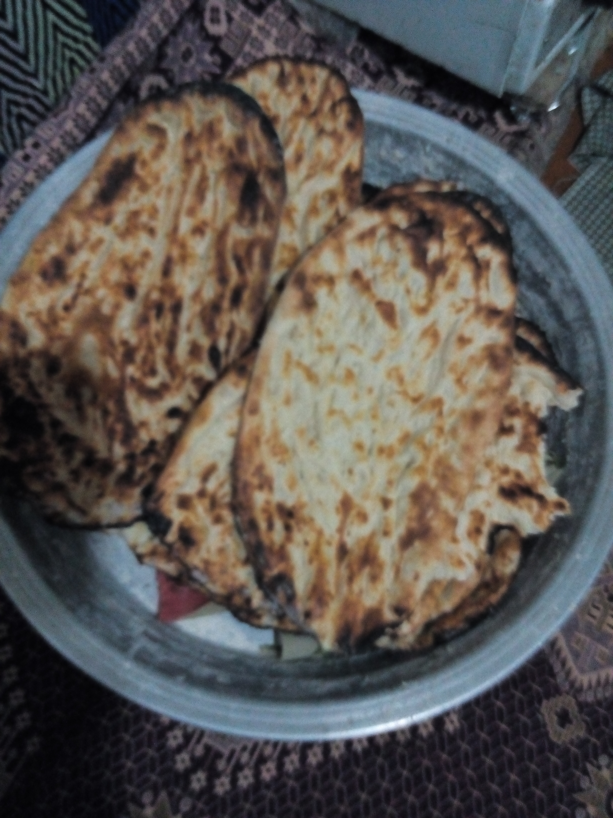 نان محلی 