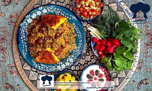 سفره ایرانی - دوره آموزش شغل آشپز درجه دو در آموزشگاه صنایع غذایی قصرشیرین اصفهان طبق استاندارد و زیر نظر سازمان آموزش فنی و حرفه ای کشور 