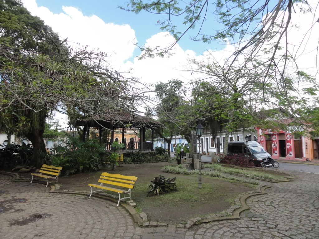http://s8.picofile.com/file/8319855668/579.JPG