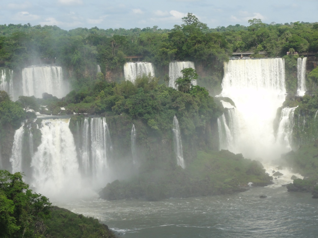 http://s8.picofile.com/file/8323002500/121.JPG