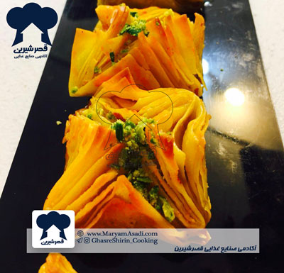 طرز تهیه زولبیا بامیه باقلوا ترکی استانبولی خمیر باقلوا شیرینی ماه رمضان تزئیین سفره افطار گردویی پسته هزارلا آشپزی آموزش اصفهان