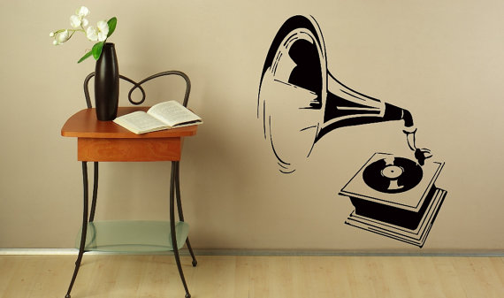 http://s8.picofile.com/file/8326424734/MUSIC_90_.jpg