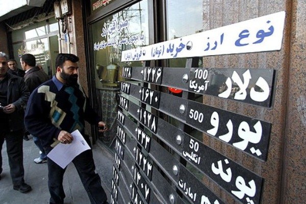 دلار ۴۲۰۰ تومانی به فعالیتهای سینمایی تعلق نمیگیرد