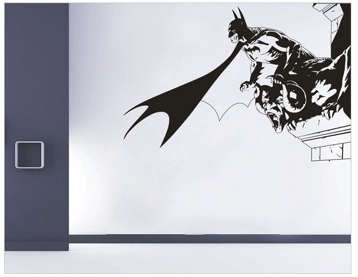http://s8.picofile.com/file/8338648992/Batman_15_.jpg