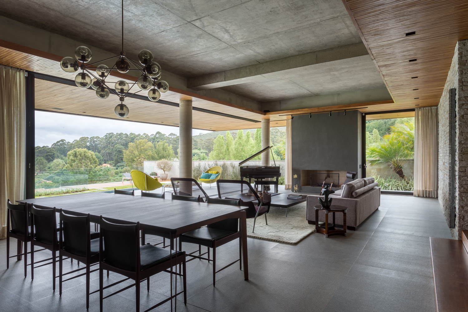 خانه ای که در دو مرحله در برزیل ساخته شد. Casa Viga / Play Arquitectura
