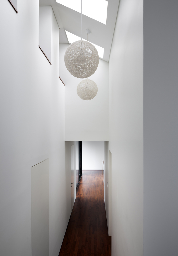طراحی خانه ای متفاوت در کره جنوبی Yongin Dongsanjae / Lee.haan.architects