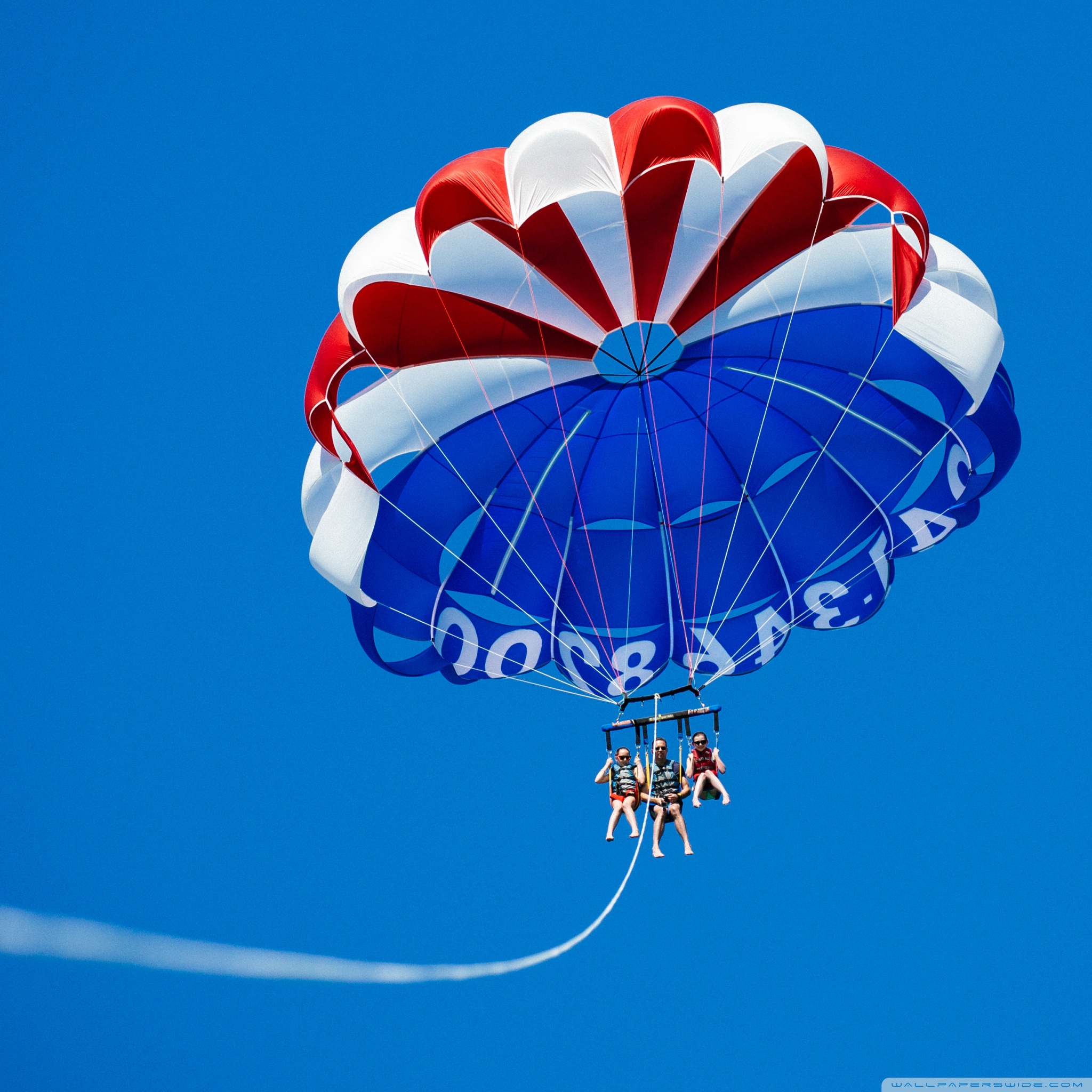 parasailing_wallpaper